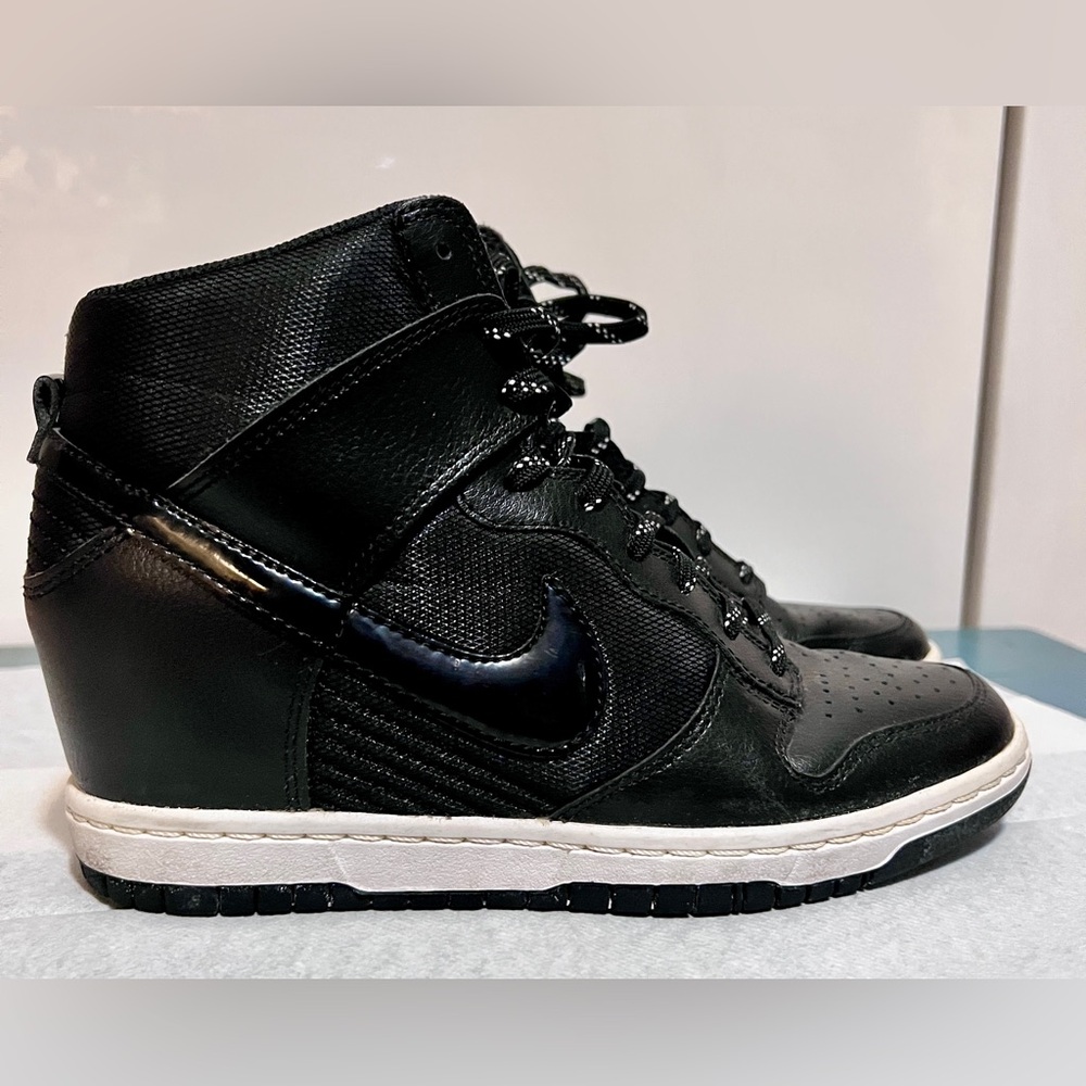 SOLD! N/A ~NIKE Dunk Sky Hi Essential Sneakers~ Black LEATHER Hidden Wedge ~ 7.5